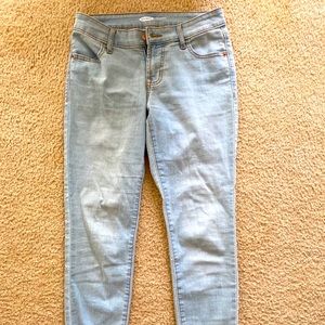Old navy size 2 supper skinny light washed jeans
